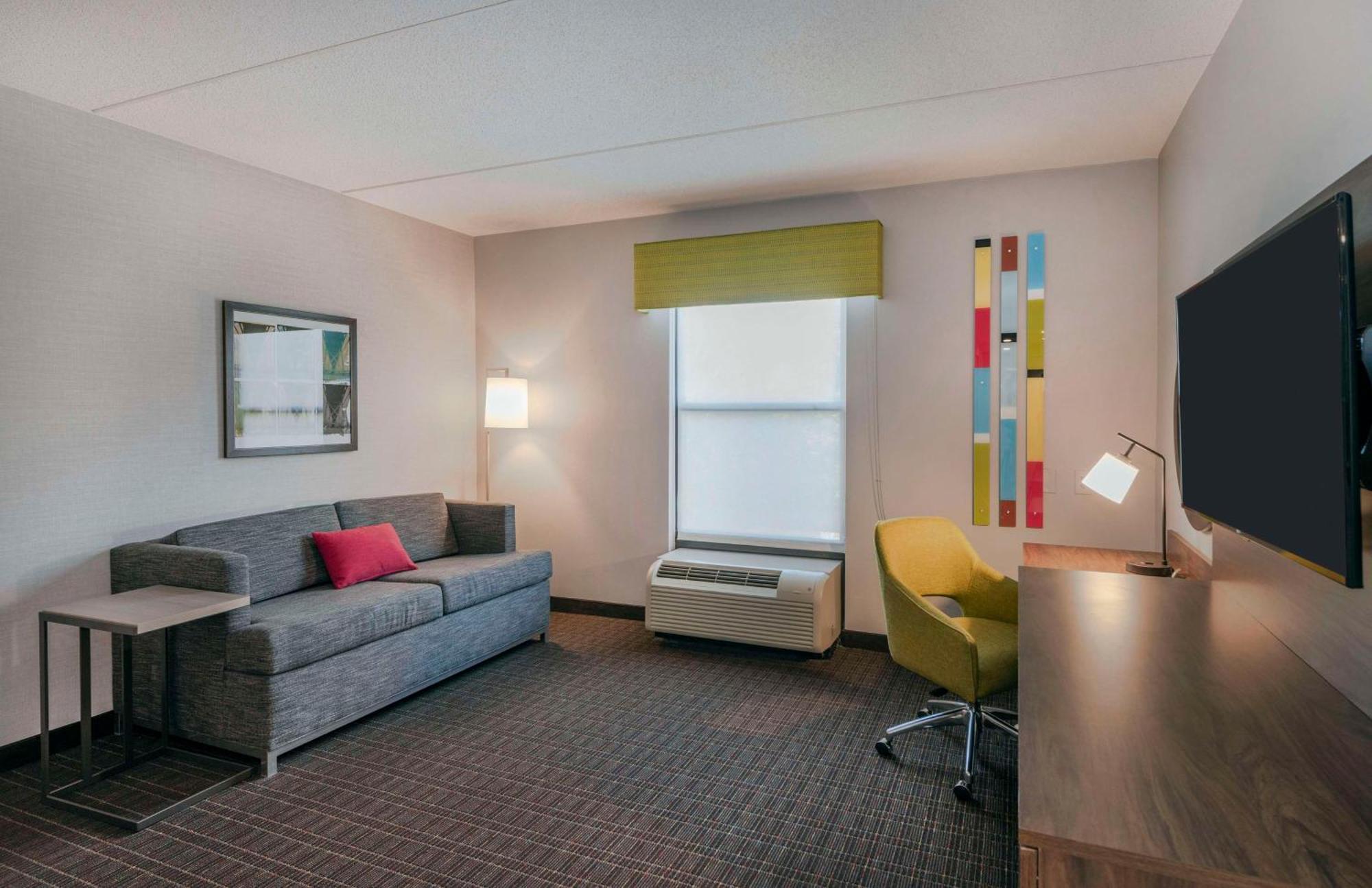 Hampton Inn & Suites Burlington Zewnętrze zdjęcie