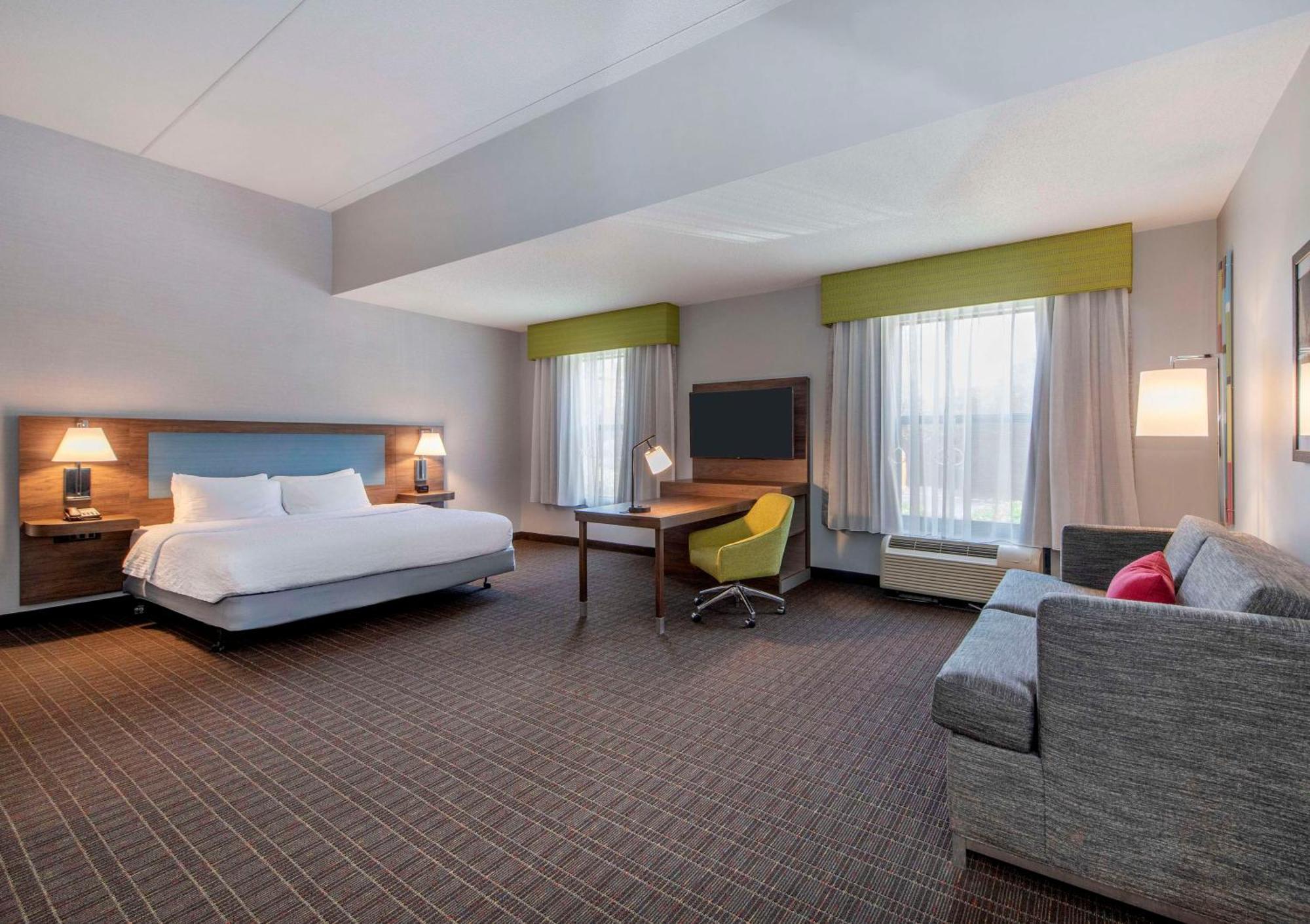 Hampton Inn & Suites Burlington Zewnętrze zdjęcie