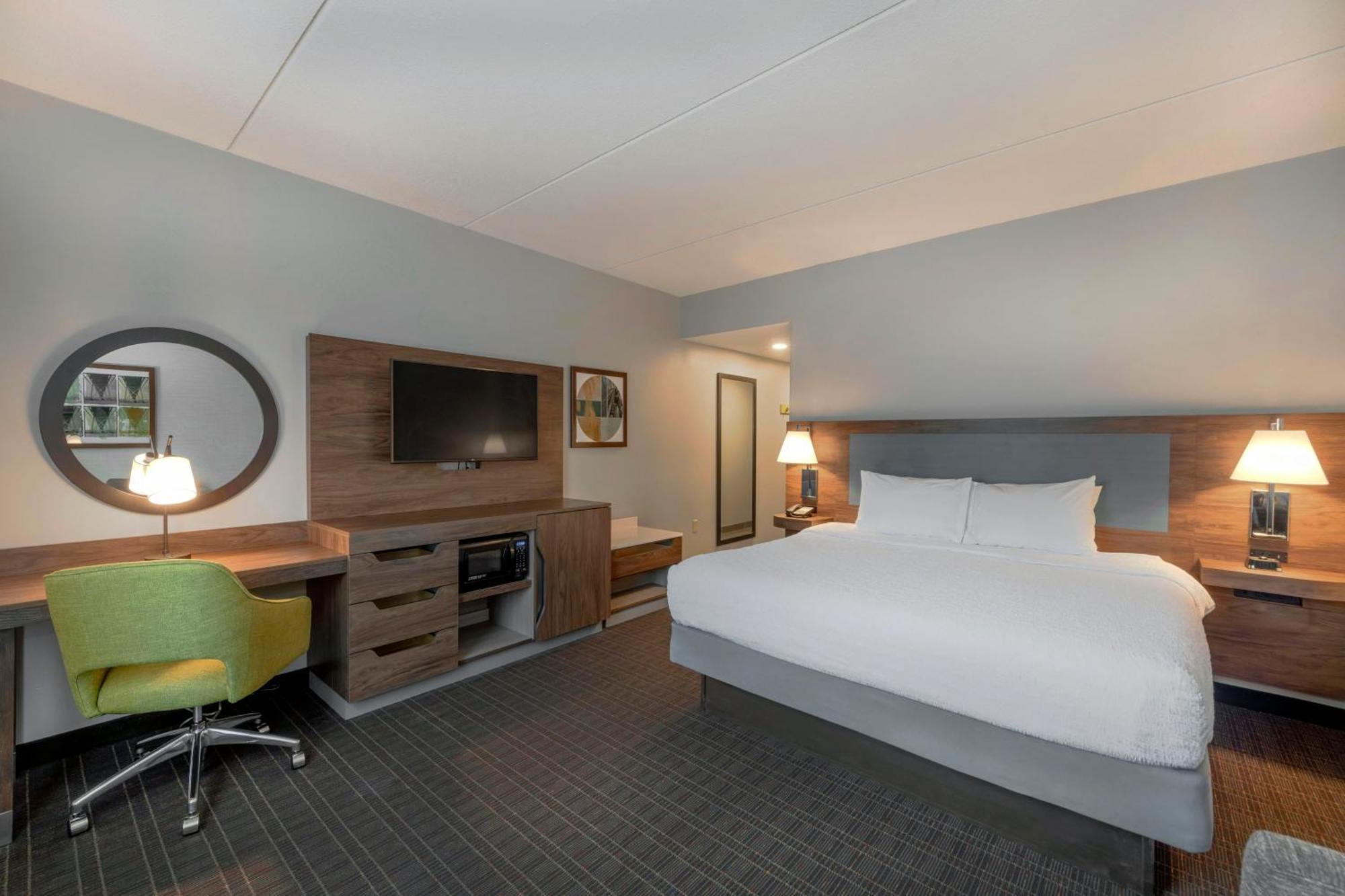 Hampton Inn & Suites Burlington Zewnętrze zdjęcie